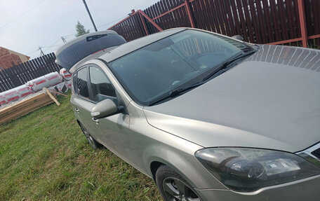 KIA cee'd I рестайлинг, 2010 год, 770 000 рублей, 2 фотография