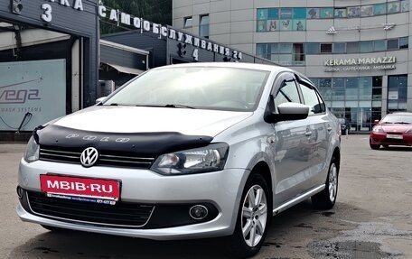 Volkswagen Polo VI (EU Market), 2012 год, 535 000 рублей, 2 фотография