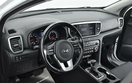 KIA Sportage IV рестайлинг, 2019 год, 1 965 000 рублей, 6 фотография