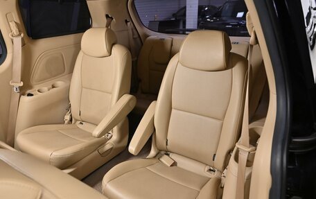 KIA Carnival III, 2019 год, 2 295 000 рублей, 18 фотография