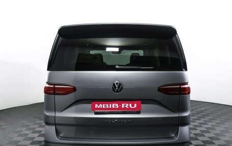 Volkswagen Multivan, 2022 год, 5 790 000 рублей, 7 фотография