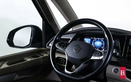 Volkswagen Multivan, 2022 год, 5 790 000 рублей, 18 фотография