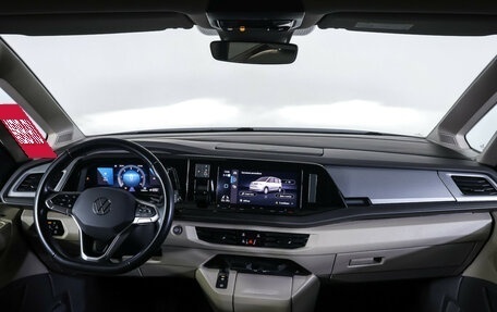 Volkswagen Multivan, 2022 год, 5 790 000 рублей, 20 фотография