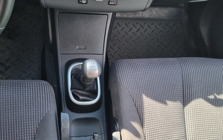 Nissan Tiida, 2011 год, 700 000 рублей, 4 фотография