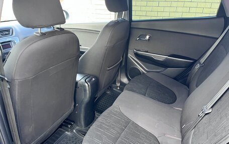 KIA Rio III рестайлинг, 2012 год, 735 000 рублей, 9 фотография