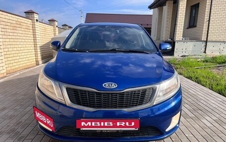 KIA Rio III рестайлинг, 2012 год, 735 000 рублей, 2 фотография