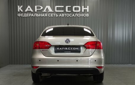 Volkswagen Jetta VI, 2013 год, 950 000 рублей, 4 фотография