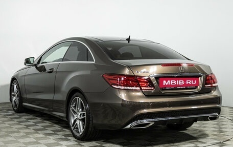 Mercedes-Benz E-Класс, 2016 год, 2 349 700 рублей, 8 фотография