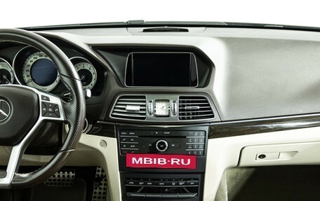 Mercedes-Benz E-Класс, 2016 год, 2 349 700 рублей, 15 фотография