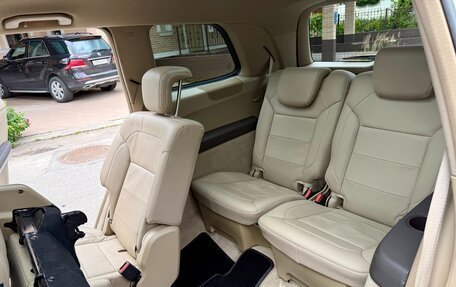 Mercedes-Benz GL-Класс, 2015 год, 3 850 000 рублей, 14 фотография