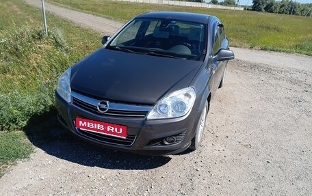 Opel Astra H, 2012 год, 670 000 рублей, 1 фотография