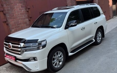 Toyota Land Cruiser 200, 2017 год, 7 300 000 рублей, 1 фотография