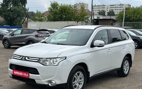 Mitsubishi Outlander III рестайлинг 3, 2012 год, 1 450 000 рублей, 1 фотография