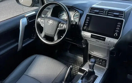 Toyota Land Cruiser Prado 150 рестайлинг 2, 2021 год, 7 фотография
