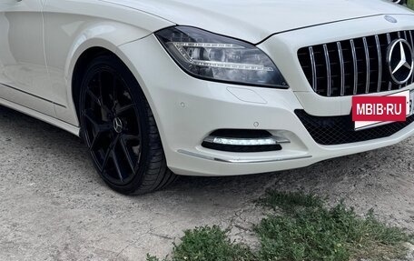 Mercedes-Benz CLS, 2012 год, 2 800 000 рублей, 10 фотография