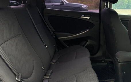 Hyundai Solaris II рестайлинг, 2014 год, 1 130 000 рублей, 17 фотография