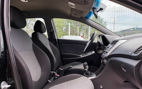 Hyundai Solaris II рестайлинг, 2011 год, 899 000 рублей, 14 фотография