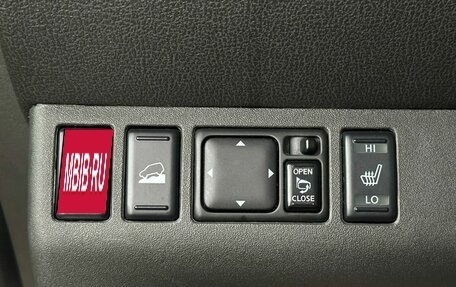 Nissan Pathfinder, 2008 год, 1 100 000 рублей, 16 фотография