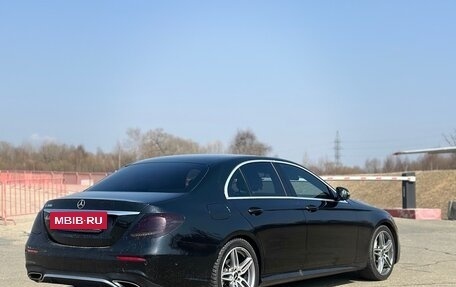 Mercedes-Benz E-Класс, 2017 год, 2 000 000 рублей, 7 фотография