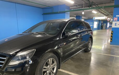 Mercedes-Benz R-Класс, 2012 год, 2 190 000 рублей, 2 фотография