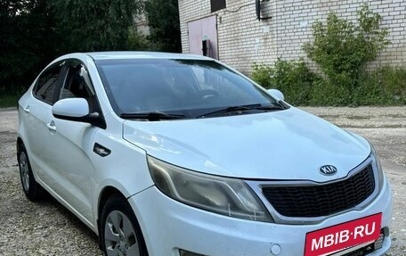 KIA Rio III рестайлинг, 2013 год, 500 000 рублей, 5 фотография