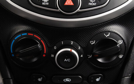 Hyundai Solaris II рестайлинг, 2013 год, 749 000 рублей, 13 фотография