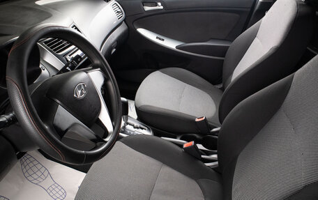 Hyundai Solaris II рестайлинг, 2013 год, 749 000 рублей, 14 фотография