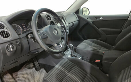 Volkswagen Tiguan I, 2010 год, 895 000 рублей, 12 фотография
