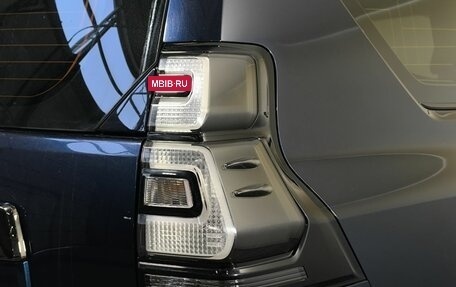 Toyota Land Cruiser Prado 150 рестайлинг 2, 2021 год, 6 799 000 рублей, 21 фотография