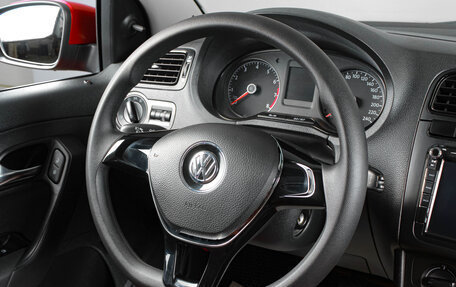 Volkswagen Polo VI (EU Market), 2015 год, 869 000 рублей, 12 фотография