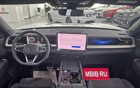 Volkswagen Teramont, 2026 год, 5 840 000 рублей, 9 фотография