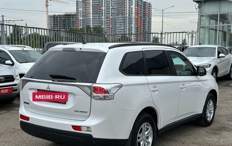 Mitsubishi Outlander III рестайлинг 3, 2012 год, 1 450 000 рублей, 3 фотография