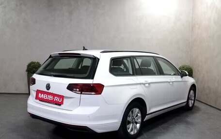 Volkswagen Passat B8 рестайлинг, 2022 год, 2 804 000 рублей, 3 фотография