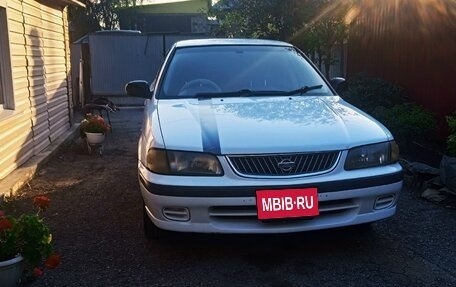 Nissan Sunny B15, 2000 год, 265 000 рублей, 2 фотография