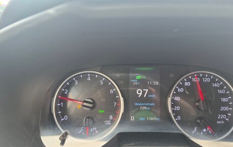 Toyota RAV4, 2019 год, 3 300 000 рублей, 17 фотография