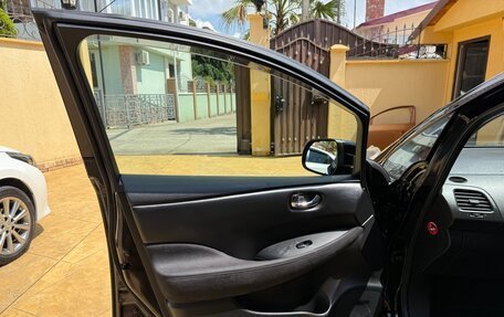 Nissan Leaf I, 2015 год, 1 185 000 рублей, 8 фотография