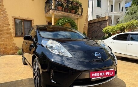 Nissan Leaf I, 2015 год, 1 185 000 рублей, 5 фотография