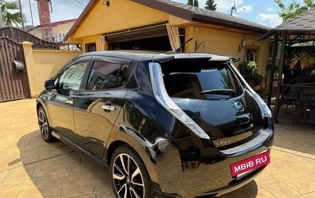 Nissan Leaf I, 2015 год, 1 185 000 рублей, 3 фотография