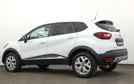 Renault Kaptur I рестайлинг, 2016 год, 1 090 000 рублей, 2 фотография