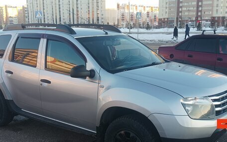 Renault Duster I рестайлинг, 2012 год, 700 000 рублей, 2 фотография