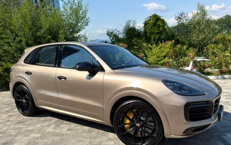 Porsche Cayenne III, 2018 год, 8 700 000 рублей, 2 фотография