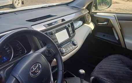 Toyota RAV4, 2014 год, 1 750 000 рублей, 6 фотография