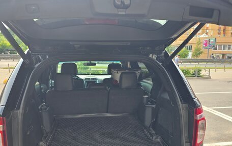 Ford Explorer VI, 2013 год, 1 800 000 рублей, 18 фотография