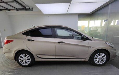 Hyundai Solaris II рестайлинг, 2012 год, 720 000 рублей, 5 фотография