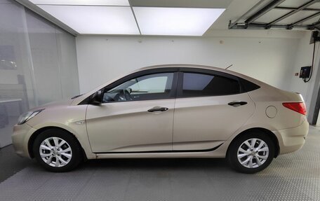 Hyundai Solaris II рестайлинг, 2012 год, 720 000 рублей, 10 фотография