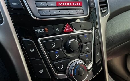 Hyundai i30 II рестайлинг, 2013 год, 999 000 рублей, 20 фотография