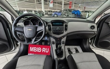 Chevrolet Cruze II, 2012 год, 615 000 рублей, 8 фотография