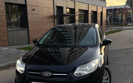 Ford Focus III, 2013 год, 890 000 рублей, 2 фотография
