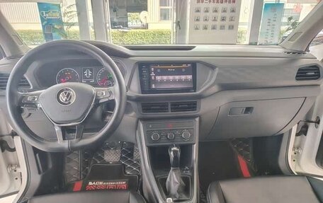 Volkswagen T-Cross I, 2021 год, 1 163 000 рублей, 13 фотография