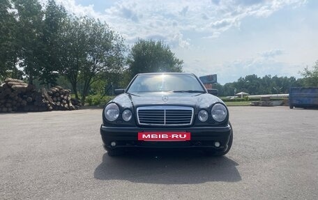 Mercedes-Benz E-Класс, 1997 год, 880 000 рублей, 8 фотография